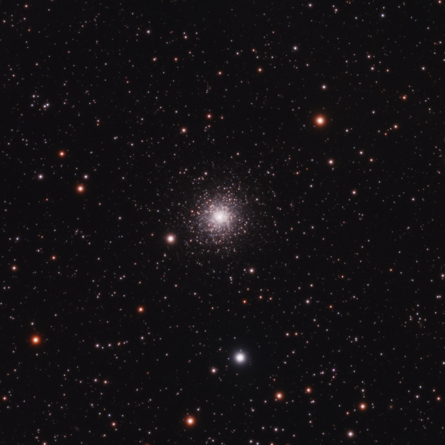 M15